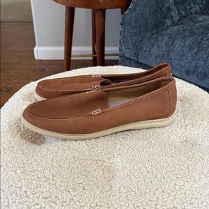 Johnnie-O Mens Malibu brown  Leather Slip On Comfort Loafers Shoes Used size 13